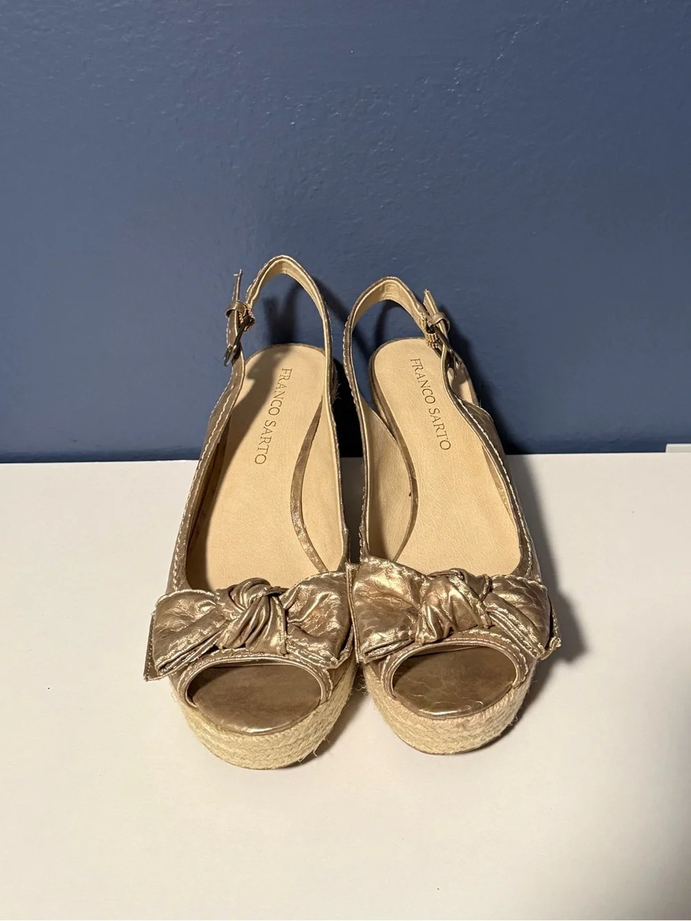 Franco Sarto Olympia Gold Metallic Espadrille Wedge Bow Slingback Size 8 1/2